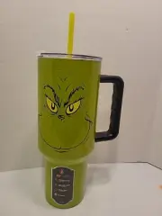 The Grinch Grinning Face 40 Oz Green Stainless Steel Tumbler With Handle New