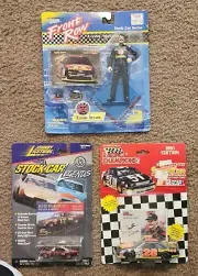 DAVEY ALLISON, ERNIE IRVAN & DAVID PEARSON 1/64 AWESOME SET