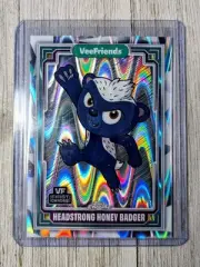 2025 Topps Chrome Veefriends Headstrong Honey Badger 113/199 Wave Refractor