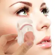 Cat's Paw Eyelash Curler Tool Applicator and Tweezers Mini Tongs for Serving