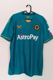 Wolverhampton Wanderers 22/23 Away Soccer Jersey Men's Size Medium Wolves