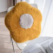 Flower-shaped pillow, flower floor cushion tatami flower-shaped decor for children's room home sofa decoration Valentine's Day (50CM), turmeric