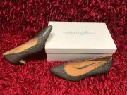 Woman Court Shoes Mellow Yellow Size Fr 36 Black New