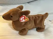 RARE Ty Weenie Dog beanie baby style 4013 PVC Rare w Errors New w Tags