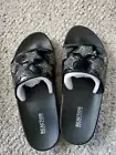 Kenneth Cole Reaction Slide in Black Women 7 Pool Splash Brand New