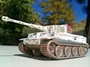 Corgi Tiger I Tank German Army, White Tiger Tank Eastern Front Showcase 1:76