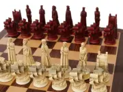 Berkeley Elizabethan Ornamental Chess Set (cream and red, no board)