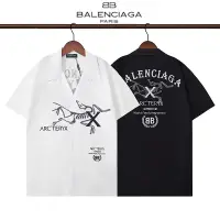 在飛比找蝦皮購物優惠-[高品質]Balenciaga x Arcteryx V領襯