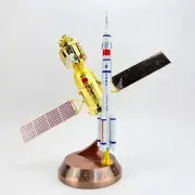 1:60 Shenzhou 7 Manned Spacecraft Long March 2F Rocket Diecast Aerospace Model