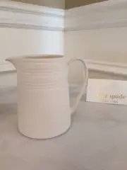 NIB Kate Spade $40 White Truffle Fair Harbor 8oz Creamer