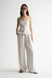 Mala Vest Ecru Size 12 | Elka Collective