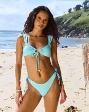[Topanga] Topanga Women's Nicola Bralette Bikini Top in Cool Blue Size 8 8 Cool Blue
