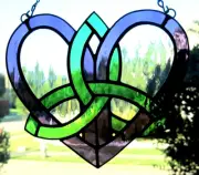 NEW DESIGNS Purple & Green CELTIC LOVE KNOT Stained Glass HEART SUNCATCHER Gifts