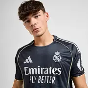 adidas Real Madrid 2025/26 Away Shirt