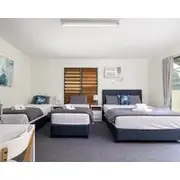 Tin Can Bay's Sleepy Lagoon Motel