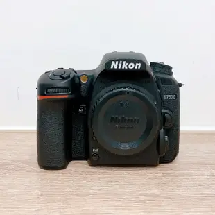 ( Nikon 中階機皇等級 ) Nikon D7500 二手相機 數位單眼相機 單反 鏡頭可自由搭配