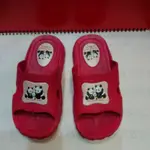 貓熊造型女童紅色拖鞋 二手