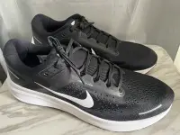 在飛比找Yahoo!奇摩拍賣優惠-US15 33CM 黑白色 NIKE AIR ZOOM 透氣