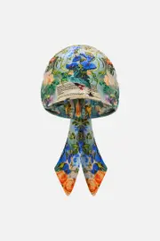 HEADSCARF THE KINDEST ONE OF ALL