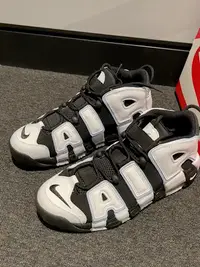 在飛比找Yahoo!奇摩拍賣優惠-Nike Air More Uptempo皮蓬大Air 黑白