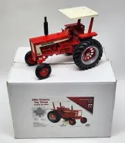 IH Farmall 706 Diesel Tractor w/ Canopy Ontario Show By Scale Models 1/16 Scale