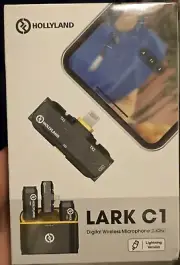 Hollyland Lark C1 Digital Wireless Lavalier Microphone for iPhone & iPad