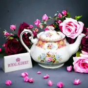 Exquisite Royal Albert stunning LADY CARLYLE pink roses large 6+ cup teapot
