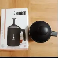 在飛比找蝦皮購物優惠-Bialetti 手動奶泡機