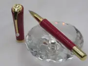 GREAT WRITERS MUSES MONROE LUXURY SERIES RED ROLLER BALL PEN W/ PEARL ON CLIP
