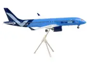 Embraer ERJ-195 Breeze Airways Blue 1/200 Diecast Model Airplane GeminiJets