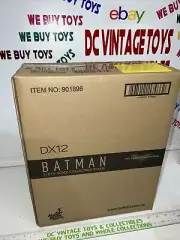 Hot Toys DX12 BATMAN 1/6 DARK KNIGHT RISES Christian Bale Figure SEALED Sideshow