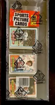1980 Topps Football Rack Pack BBCE Sealed w MINT Walter Payton Showing Top Front