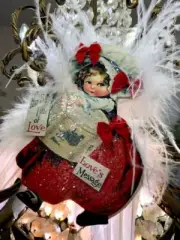 VALENTINE GIRL WITH GREAT BIG HAT BOX ORNAMENT*KIMRY KATE*VINTAGE STYLING