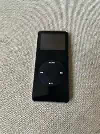 在飛比找Yahoo!奇摩拍賣優惠-二手 Apple iPod nano 第一代 2GB 點按式