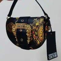 在飛比找PopChill優惠-[二手] 保留中 勿下標 Versace jeans cou