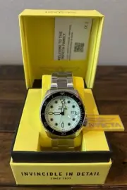 Invicta Men's Watch Pro Diver Quartz Luminous Green Dial Steel Bracelet 47305