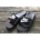 【HYDRA】Nike Benassi Swoosh JDI 拖鞋 黑白 菱格紋 343881-011