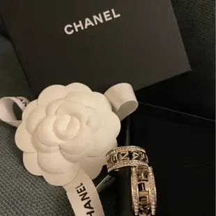 [二手] Chanel字母耳環