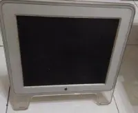 在飛比找露天拍賣優惠-二手Apple 17" LCD Studio Display