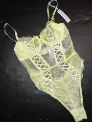 Victoria's Secret 34C/36B M TEDDY one-piece bodysuit Lime YELLOW LACE