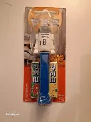 R2 D2 Star Wars Pez Dispenser Disney New On Unopened Card with candy T3