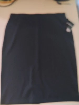 Liz Claiborne Black Pull On Knee Length Skirt Office Career XL NWT