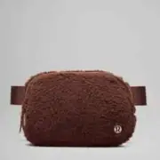 LULULEMON WHITE BROWN/GOLD HARDWARE FLEECE EVERYWHERE BELT BAG LARGE 2L NWT