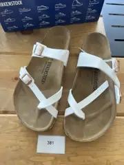 Birkenstock Mayari | White | EU 42 | US L11 / M9 | Regular Fit