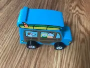 Jack Rabbit Creations Wooden Surfs Up Toy Car Wheels Family Dog Van Surfboard