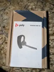 Poly Voyager 5200 UC Wireless Headset & Charging Case (Plantronics)
