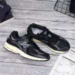 特價NEW BALANCE 2002R 炭黑 奶油白 男女 復古運動鞋 休閒鞋 情侶鞋 M2002RIB