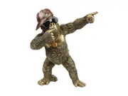 28cm Standing Dabbing Gorilla Statue Ð Fun Urban Jungle Decor Figurine