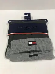 New Tommy Hilfiger Beanie Hat & Scarf Set - Gray Retail $98.00