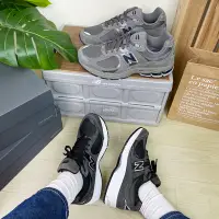 在飛比找Yahoo!奇摩拍賣優惠-現貨 iShoes正品 New Balance 2002R 